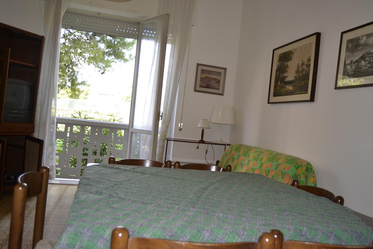 Residence Conero P. T. Blocco E มาร์เชลลี ภายนอก รูปภาพ