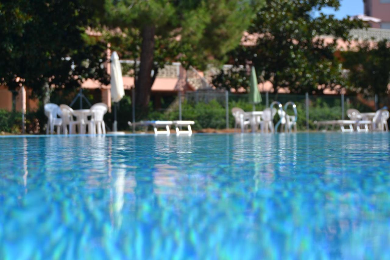 Residence Conero P. T. Blocco E มาร์เชลลี ภายนอก รูปภาพ